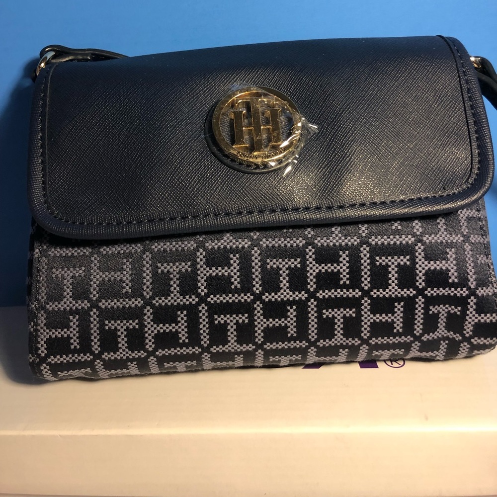 Tommy Hilfiger Crossbody Purse